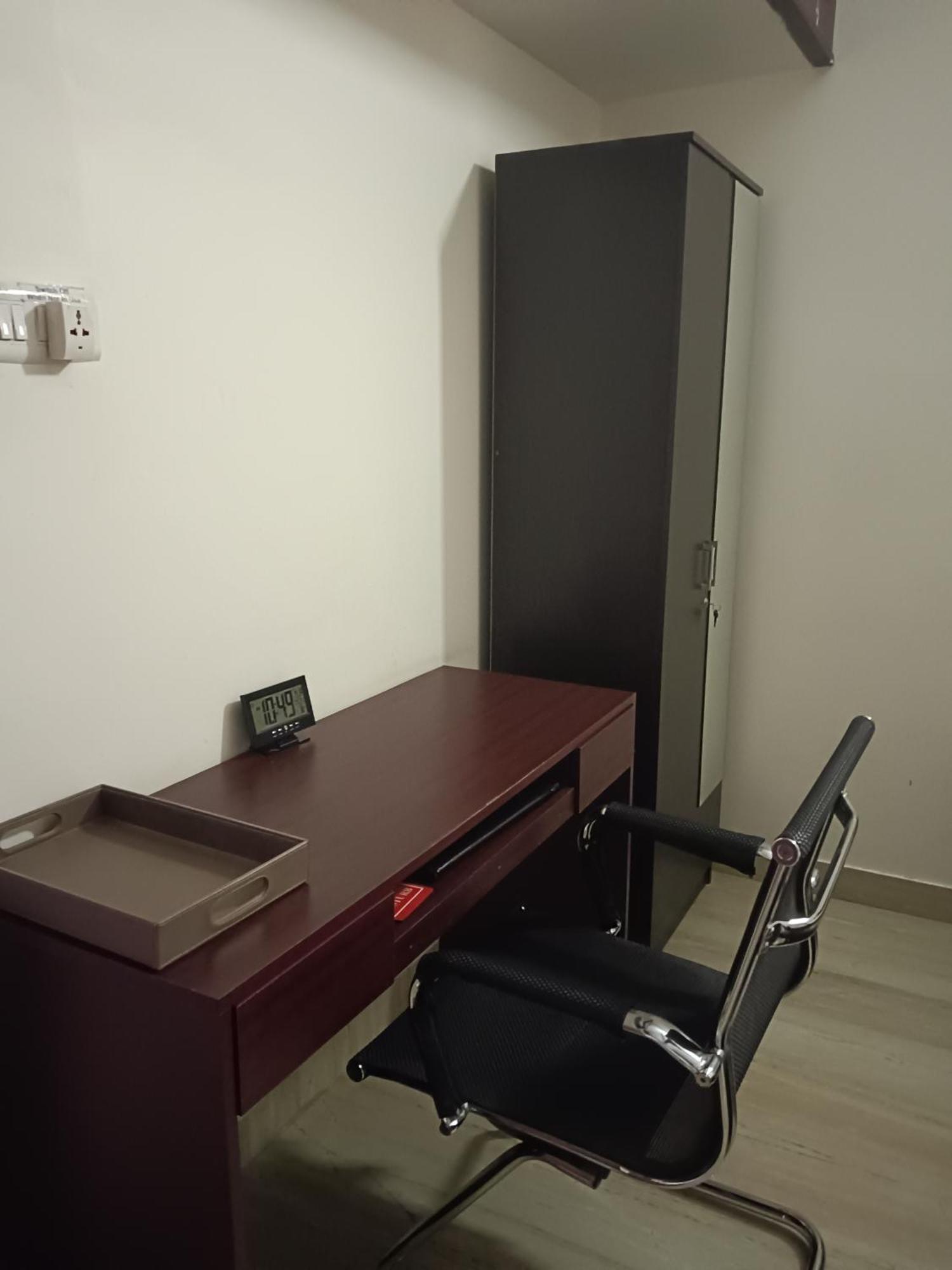Iris Comfort Inn Chennai Dış mekan fotoğraf