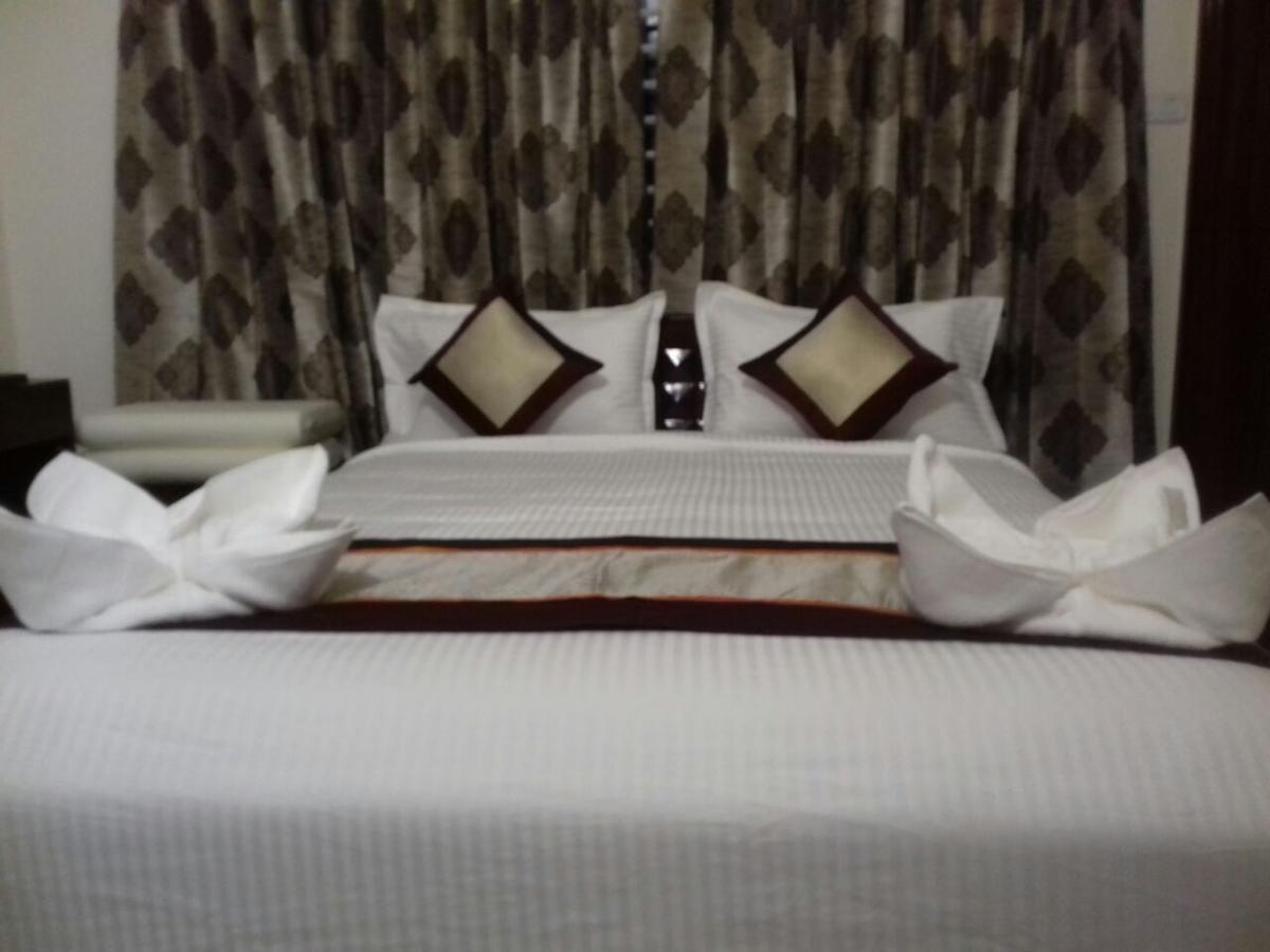 Iris Comfort Inn Chennai Dış mekan fotoğraf