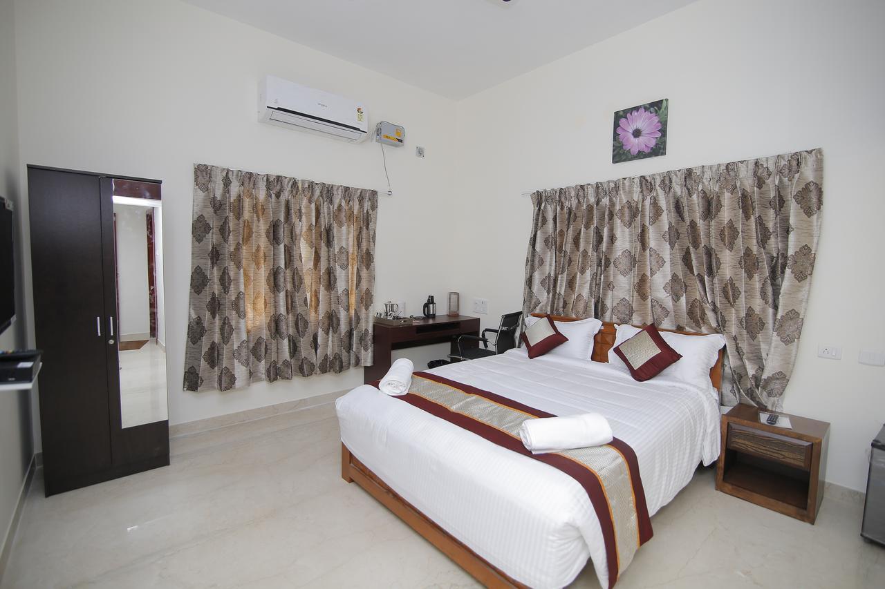 Iris Comfort Inn Chennai Dış mekan fotoğraf
