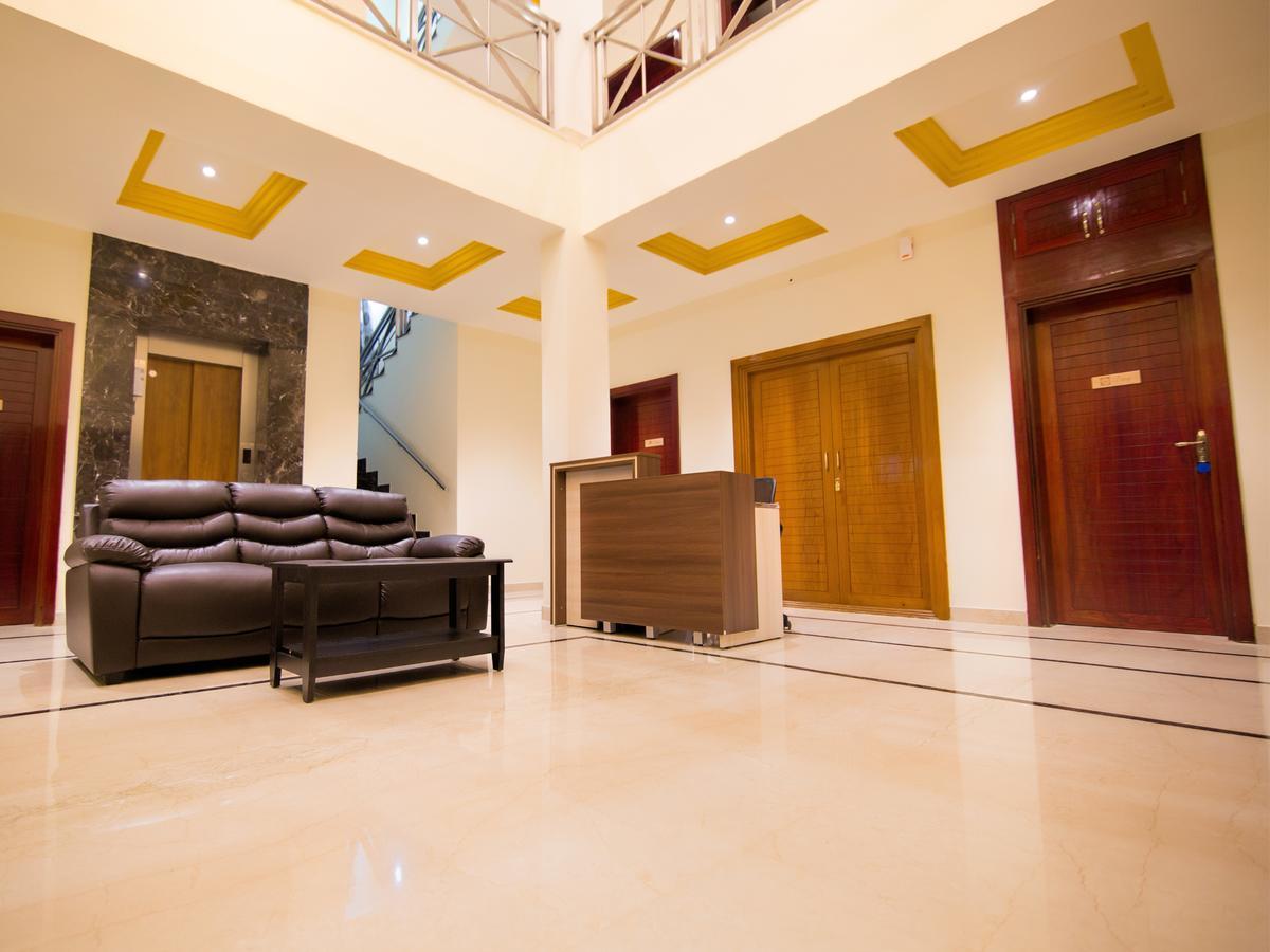 Iris Comfort Inn Chennai Dış mekan fotoğraf