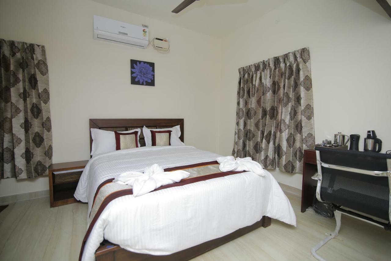 Iris Comfort Inn Chennai Dış mekan fotoğraf